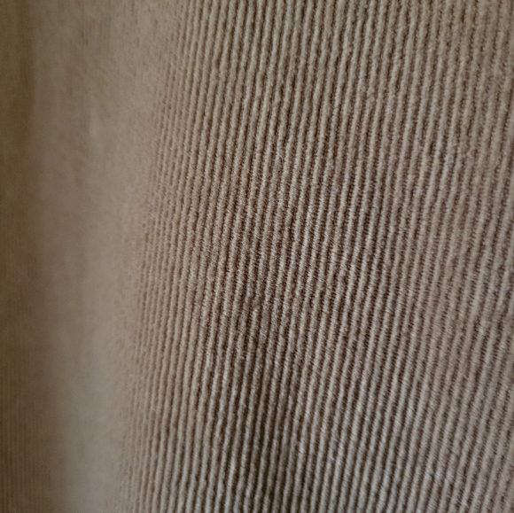 Woolrich super soft Golden Caramel corduroy turtle neck sweater - Picture 3 of 6